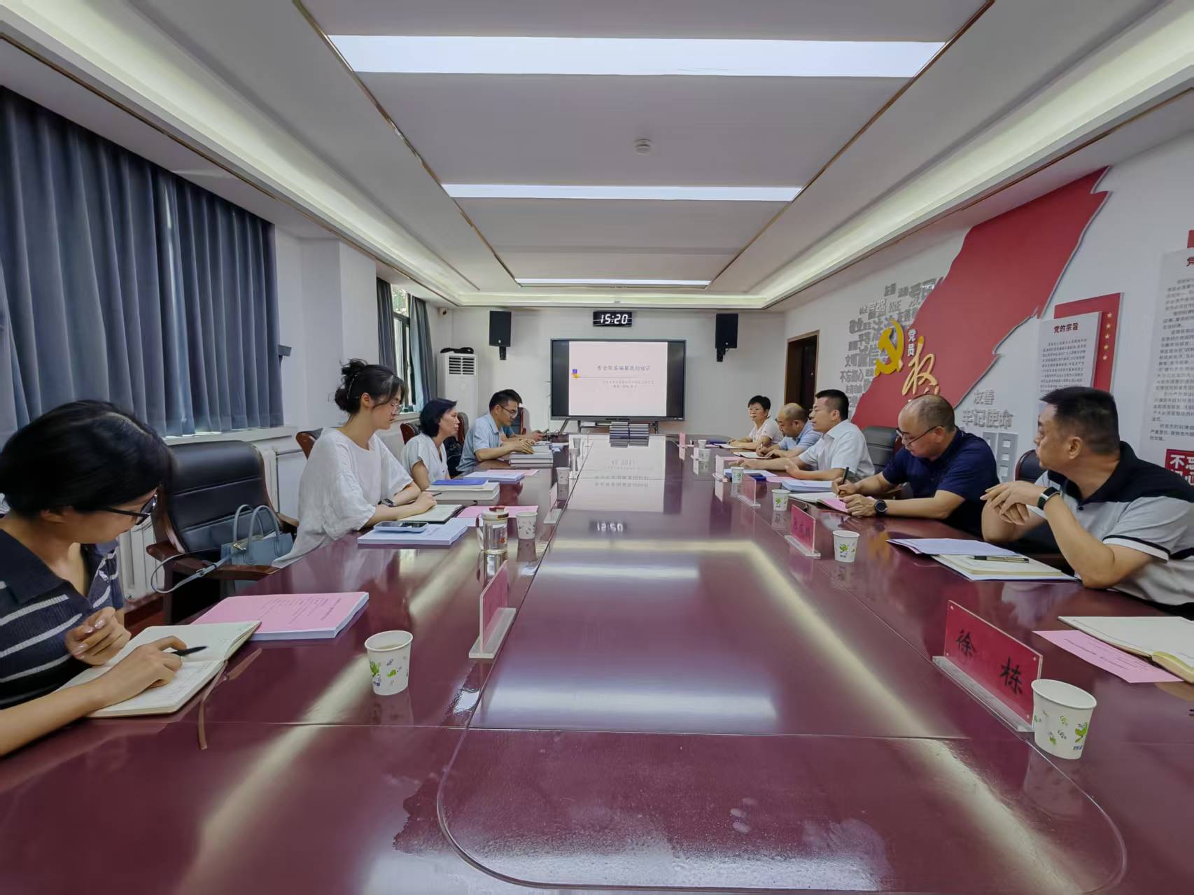 中心召开《河南科技年鉴》编校质量提升座谈会